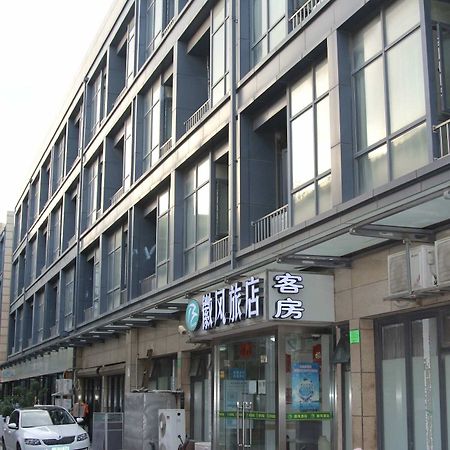 Huifeng Inn Shanghai Exterior foto